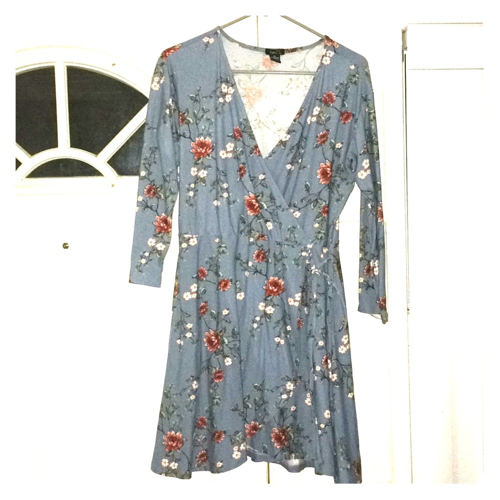 Rue21 XL Blue Floral Dress